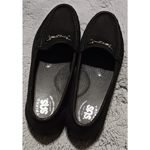 SAS Tripad 8N Women's Black Suede Leather Narrow With A Silver Chain Accent - Picture 3 of 8